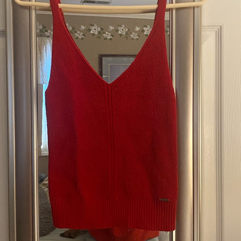 Red Sleeveless Knit Top